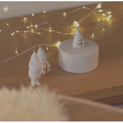 Фигурка Santa packs presents