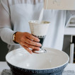 Мерный стакан INDIGO AND IVORY.